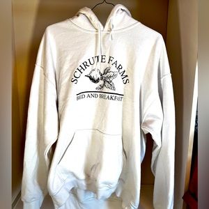 White Schrute Farms Sweatshirt L (fits like a medium)